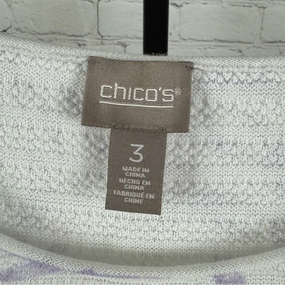 Chico’s Purple and White Floral Lightweight Cotton Spring Sweater Size 3 XL - Picture 2 of 5